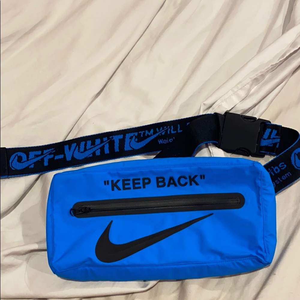 Off white x Nike fanny pack.